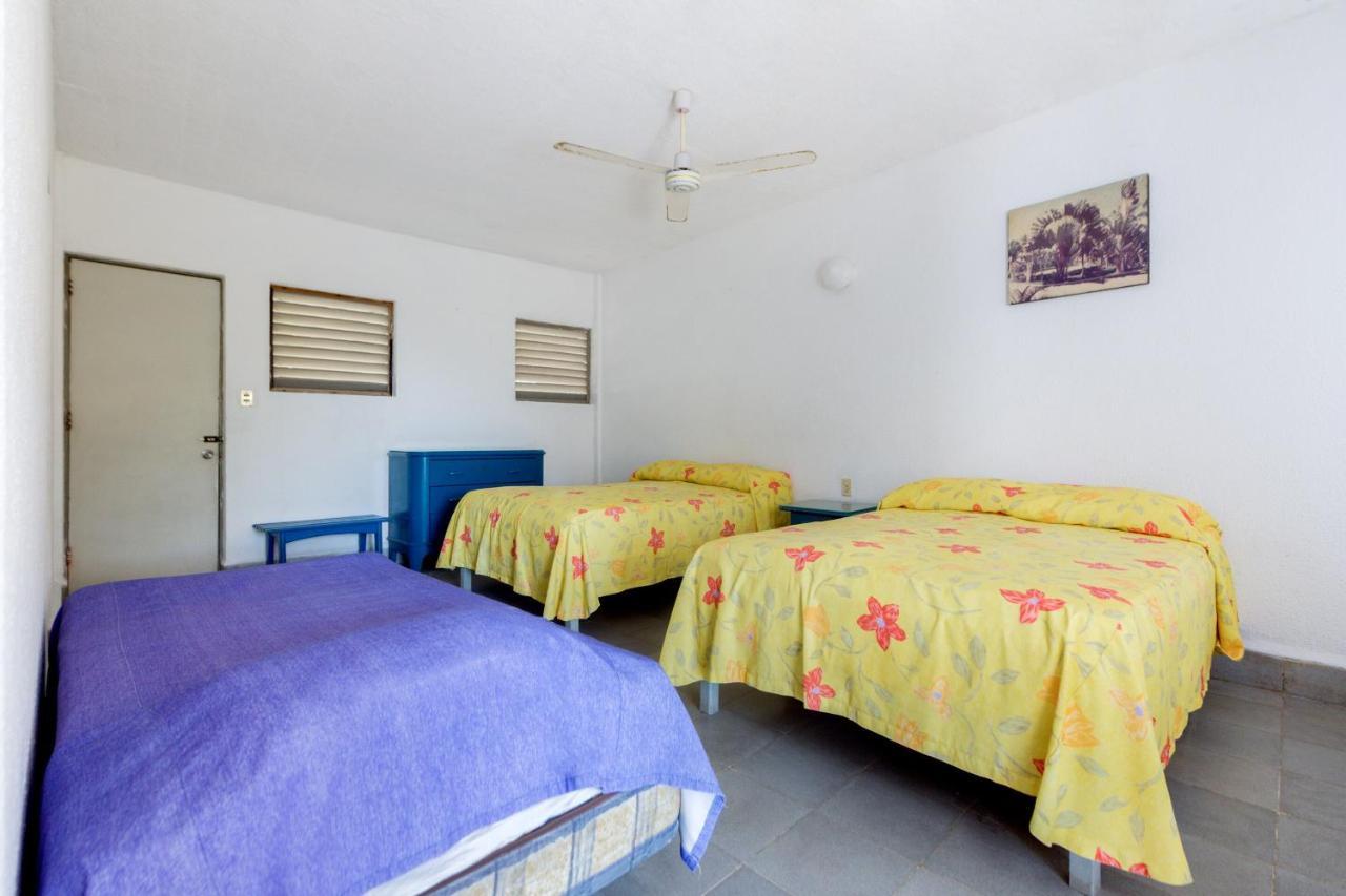 Oyo Hotel Belmar,Caleta, Acapulco Eksteriør bilde